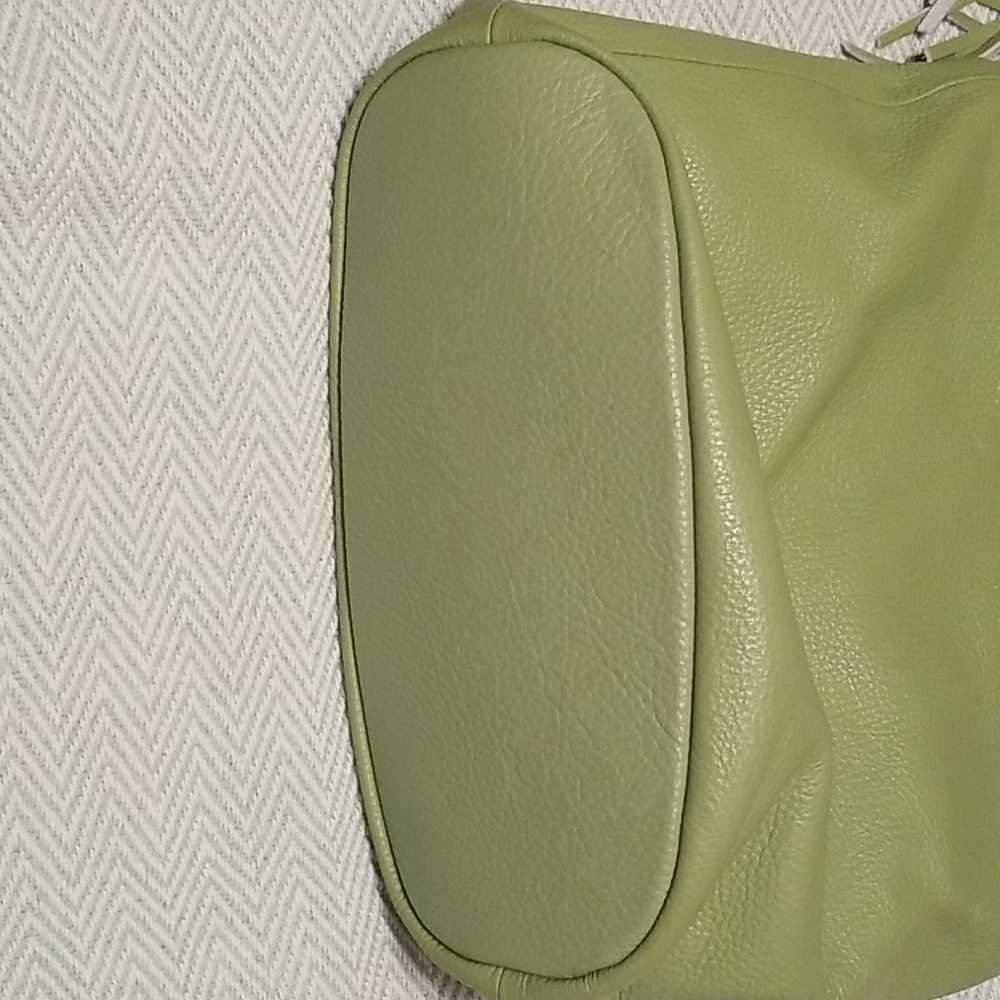 COPY - Gorgeous spring green leather handbag STILL AVAILABLE! - Picture 6 of 6